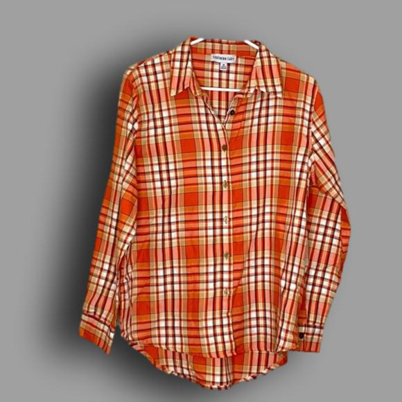 Southern Lady Tops - Southern lady button down women’s shirt size medium